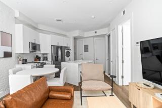 Beautiful Space 3bd 1bth Upper east - 2