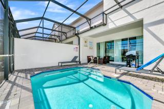 Cozy Disney Themed Townhouse 4BR Private Pool at Festival Resort - Davenport - 6