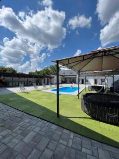Adél Apartman - Kisújszállás - 9