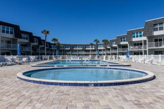Family Friendly Ground Floor Condo on Car Free Beach - Surfside 108 - Edgewater - 9