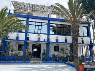 Riad Ghazal - 0