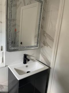Lovely 1-bedroom apartment in London - London - 3