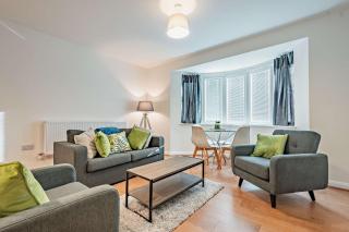Modern, City living Apartments- Private parking - Oxford - 8