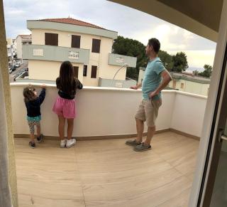 Casa Benedetta, Attico Intero con 2 Terrazze e Scorcio Vista Mare o Camera con Bagno Privato in appartamento condiviso - 2