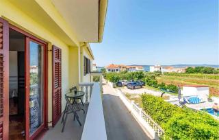 Awesome Apartment In Bibinje With Wifi - Bibinje - 4