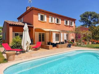 Villa au pradet avec piscine les pieds dans l'eau - Le Pradet - 0