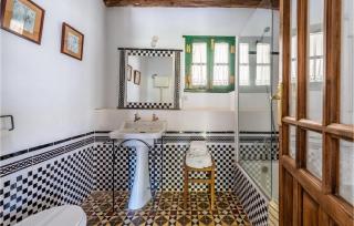 Lovely Home In Cazalla De La Sierra - 8