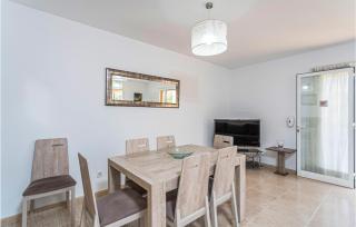 4 Bedroom Beautiful Home In Alcúdia - 7