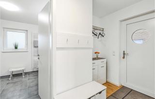 Nice Home In Tossens With Kitchen - Tossenserdeich - 5