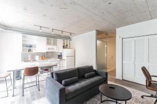 DT Delight Downtown Living One-bedroom Endless Access - Cleveland - 5