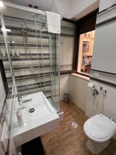 REGAL HOME Apartment - 1