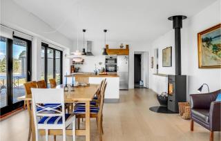 4 Bedroom Beautiful Home In Knebel - Knebel - 6