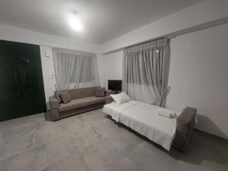 Irina's Apartment 2 - 5