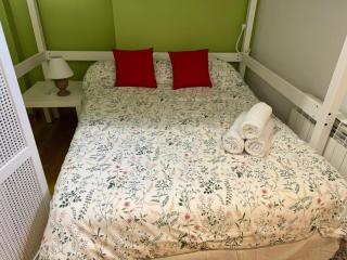 BIKE APARTMENT next to Cathedral and Laurel by Apartamentos Logrono org - Logroño - 7