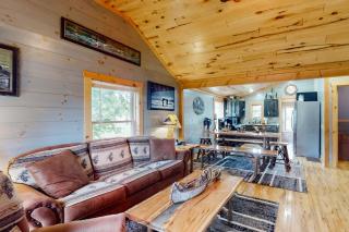 The Korn Krib- Main level - 6