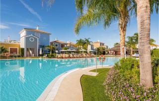 Amazing Apartment In Estepona With Wifi - Estepona - 4