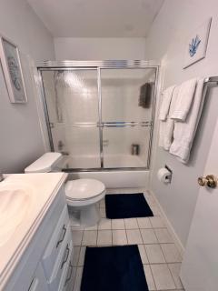 Beachside Serenity Private Balcony with Ocean View, Heated Pool, BBQ, King Bed - New Smyrna Beach - 4