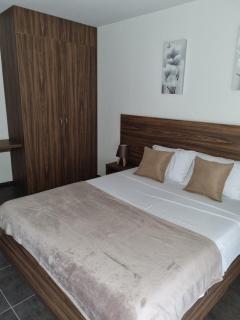 Apartmani Sutomore Tri Palme - 1