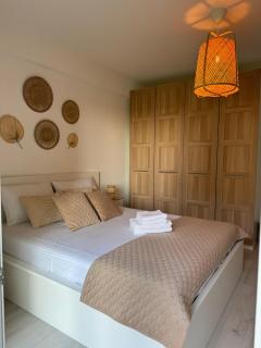 Libertatii Gardens Poolside AIRPORT&THERME - Otopeni - 1