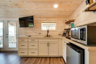 Cabin 21 near SDC, Branson, and Lake - Branson - 3
