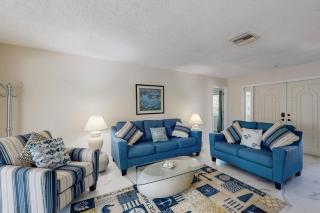 Tropical Fun - Cape Coral - 5