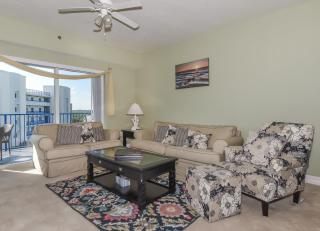 Beautiful 32 Oceanwalk condo tucked away on the 5th floor. OW14-505 - New Smyrna Beach - 8
