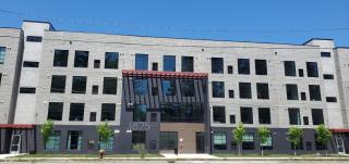 Perch with Rooftop Terrace & Hot Tubs Near Downtown - Traverse City - 3