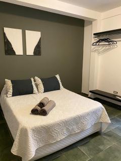 Alvear Flats III - 5