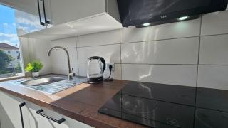 Große vollausgestattete 5-Zimmer Wohnung mit Parkplatz Nähe der Autobahnen A2 und A30 - 1