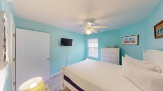 Lakeview Bliss True Blue 3BR Villa Pool Access - Pawleys Island - 4