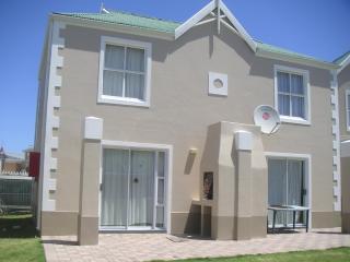 Waterside Living CL07 - Jeffreysbaai - 9