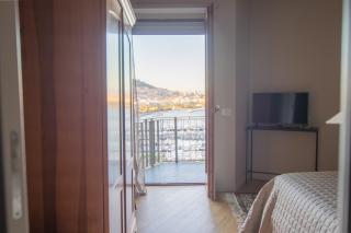 Mergellina Seaside Panoramic Luxury Apartment with Lift - Nápoles - 4