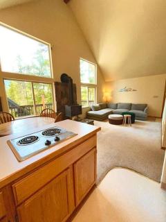 Sweet Cabin in Government Camp, Oregon - 8