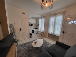 Appartement spacieux 28m2 avec chambre séparée - Issy-les-Moulineaux - 5