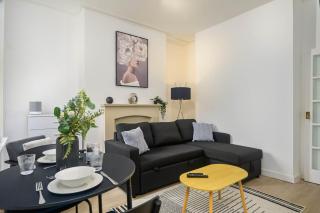 Kinsley House - Liverpool - 4 Bedroom Home - 0