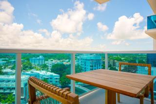 1 Hotel 1 Bedroom 1 and Half Bathroom Beachfront Residence With Balcony - Miami Beach - 8