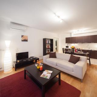 Quality Point Apartments 0-24 reception - 2