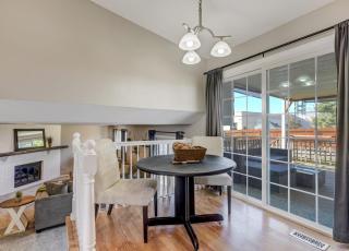 Mid-Stay - Mountain View - Pets OK - by nestago - 8