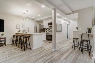 Lower Stone Lodge - Hot Tub - Game Room - Lower Unit - 9