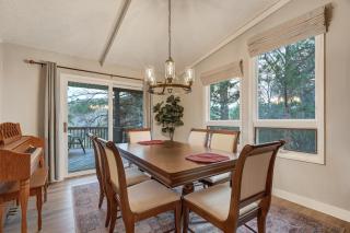 El Dorado- Cozy Retreat-Hot Tub-Upper Level - 3