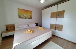 Holiday house with a parking space Mundanije, Rab - 23396 - Rab - 1