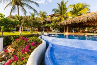 Casa Manzanillo - Point Room - Ocean Front Room at Exceptional Beach Front Location - Troncones - 5