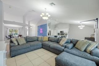 Surfing on Surfside - Sleeps 12, Heated Pool & Jacuzzi - Cape Coral - 1