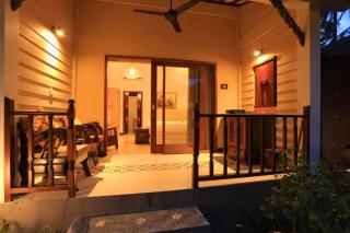 Hibiscus 1 BR Quirky Garden Room Double AN18 - Mangsit - 2