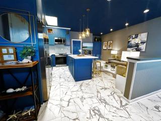 The Q Loft Galveston - Galveston - 9