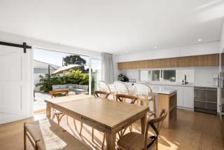 Seas the Day Comfort and Spa - Mount Maunganui - 2