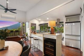 Living On The Edge - A Private Oasis in Paradise - Redlynch - 3