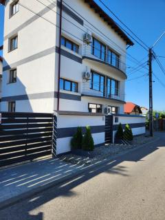 Casa BID - Piteşti - 0