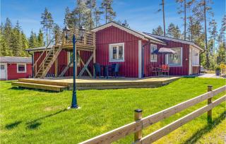 2 Bedroom Beautiful Home In Gislaved - 1