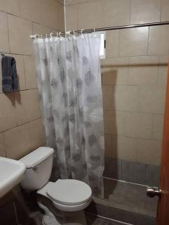 Cabaña Choroy dentro del pueblo, cercano a playas - Lican Ray - 9